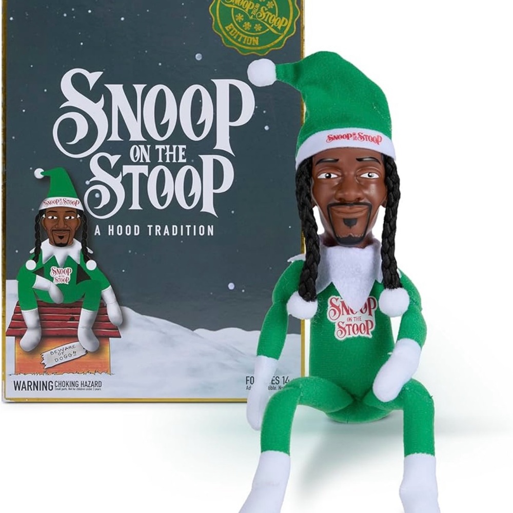 Snoop on the Stoop Green Holiday Decor